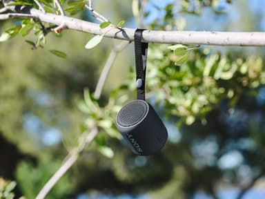 Sony bærbar trådløs højttaler SRS-XB12 (sort)