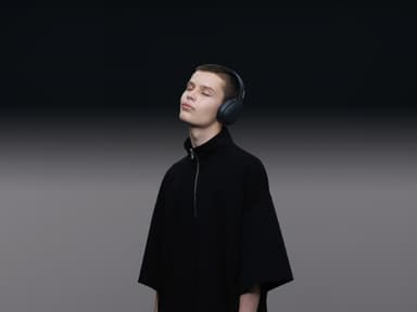 Sony WH-H910 trådløse around-ear høretelefoner (sort)