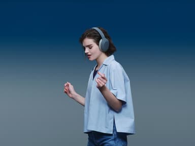 Sony WH-H910 trådløse around-ear høretelefoner (blå)