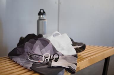 Plantronics BackBeat Fit in-ear hovedtelefoner (grå)