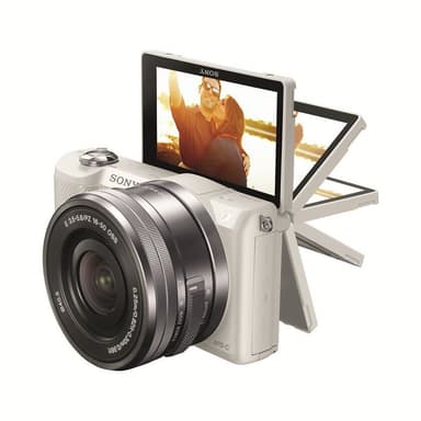 Sony A5000 systemkamera + 16-50mm PZ objektiv - hvid
