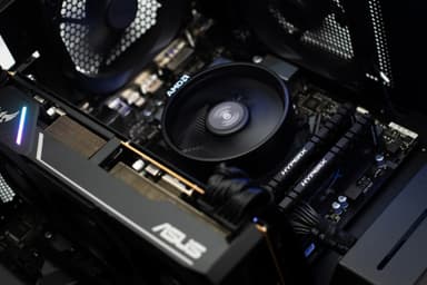 Edge gaming computer AMD/RX5700XT (sort)
