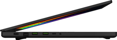 Razer Blade Pro 17 bærbar gaming computer (sort)