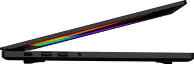Razer Blade 15 bærbar gaming computer (sort)