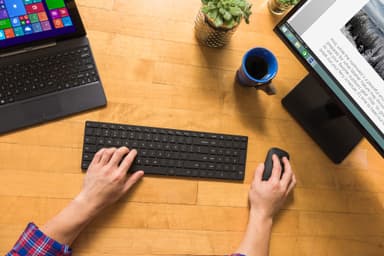 Microsoft Designer Bluetooth Desktop tastatur og mus