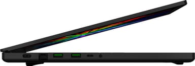 Razer Blade Pro 17 bærbar gaming computer (sort)