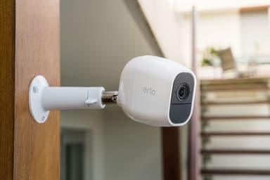 Arlo Pro 2 trådløst Full HD overvågningskamera