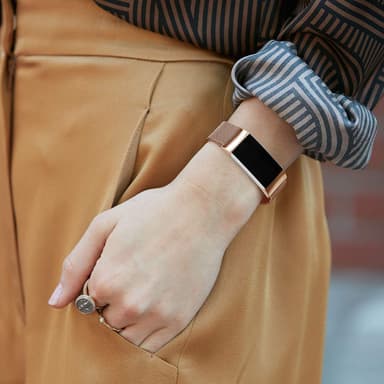 Fitbit Charge 3/4 armbånd Milanese loop Rose guld (S)