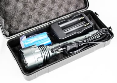 UV Lommelygte med 5x3 watt LED dioder