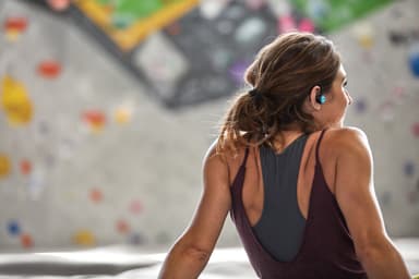 Plantronics BackBeat FIT 3200 trådløse in-ear høretelefoner (sort)