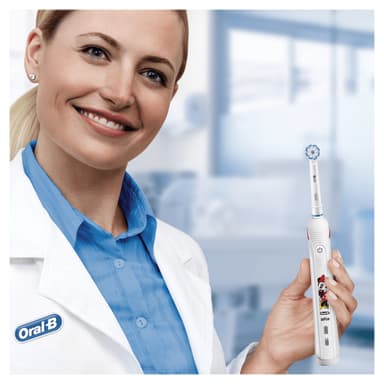 Oral-B Junior D501 Minnie Mouse elektrisk tandbørste til børn