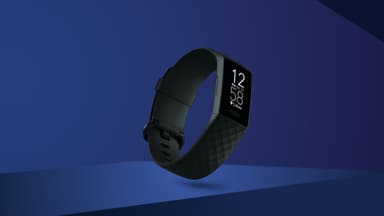 Fitbit Charge 4 aktivitetsmåler (sort)