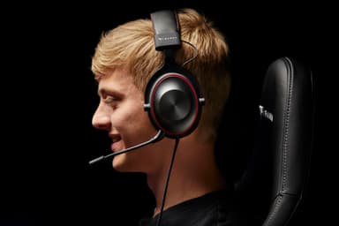 Piranha PC100 gaming headset