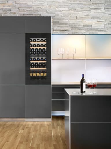 Liebherr Vindor vinkøleskab EWTgw 2383-20 001 (glass black)