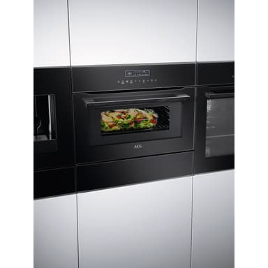 AEG KME761000M Oven