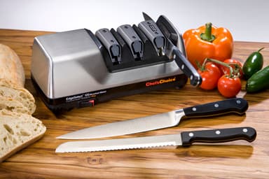 Chef's Choice model #120: Tre trinssliber til vestlige og takkede knive