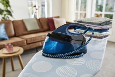 Philips PerfectCare Compact dampstation GC7833/80
