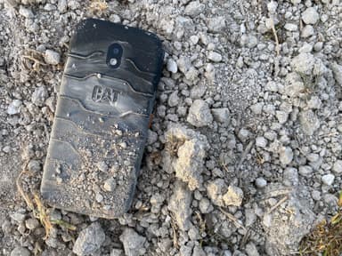 CAT S42 smartphone (sort)
