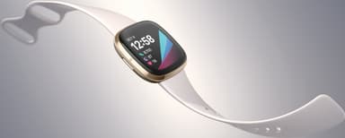 Fitbit Sense smartwatch (lunar white/soft gold rustfrit stål)