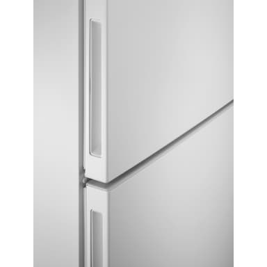 Electrolux kølefryseskab LNT9ME32W2 (Hvid)