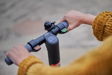 Ninebot by Segway KickScooter E22D