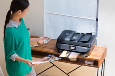 HP OfficeJet 5230 AIO inkjet farveprinter - sort