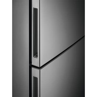 Electrolux kølefryseskab LNT7ME34X2