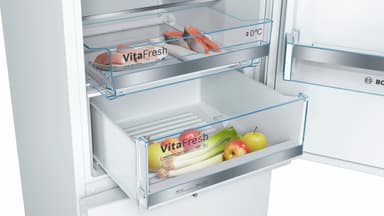 Bosch kølefryseskab KGE36AWCA (hvid)