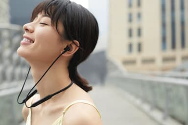 Huawei FreeLace wireless in-ear høretelefoner (graphite black)