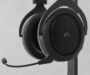 Corsair HS70 gaming headset