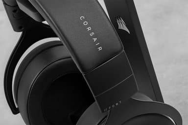 Corsair HS70 gaming headset