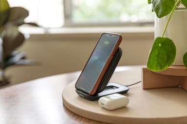 Mophie trådløs opladerstation 10 Watt (sort)