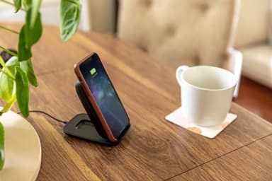 Mophie trådløs opladerstation 10 Watt (sort)