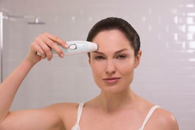 Remington Reveal microdermabrasion device MD3000