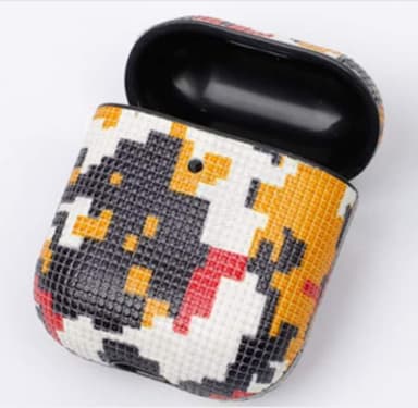 Airpods taske - Pixel mønster sort / rød / gul / hvid