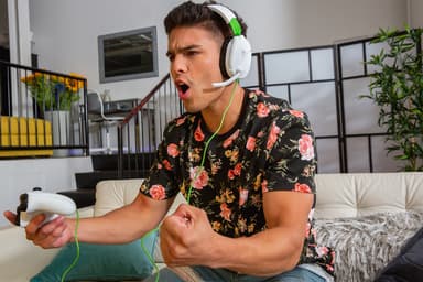 Turtle Beach Recon 70X gaming headset (hvid)