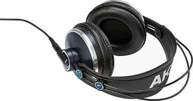 AKG K271 MKII over ørene høretelefoner