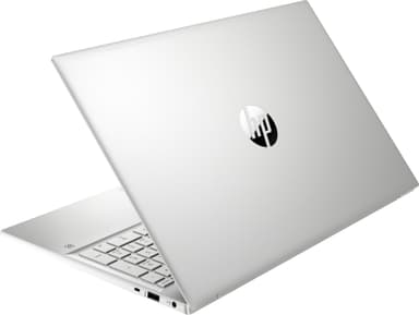 HP Pavilion 15 Ath/8/128 15.6" bærbar computer (silver)