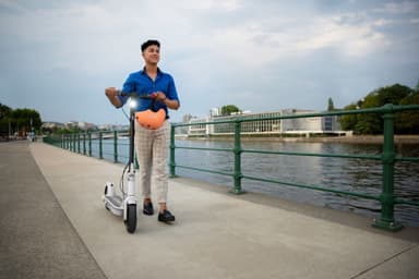 Ninebot fra Segway elektrisk scooter MAX G30LD