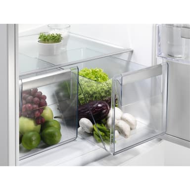 Electrolux kølefryseskab LNT3LF18S