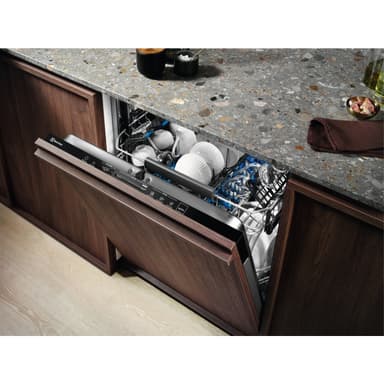 Electrolux opvaskemaskine EEQ67410W