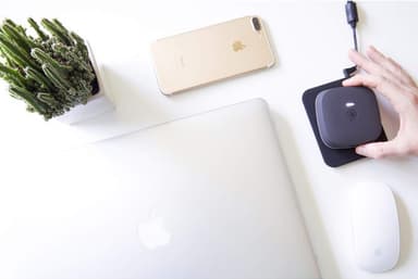 Zens Qi 10400 mAh powerbank (sort)