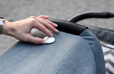 Stilla Motion transportabel tyverialarm (sølv)