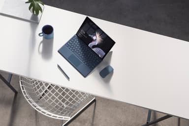 Surface Pro (5) 128 GB i5
