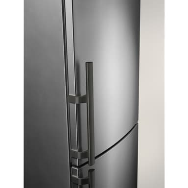 ELUX EN3453MOX Combined fridge