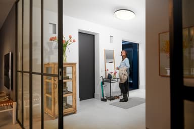 Philips Hue Cher loftslampe (sort)
