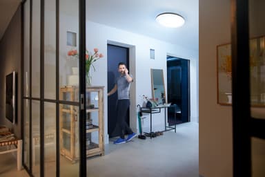 Philips Hue Cher loftslampe (sort)