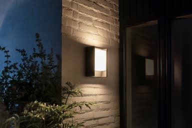 Philips Hue Fuzo W væglampe RECT