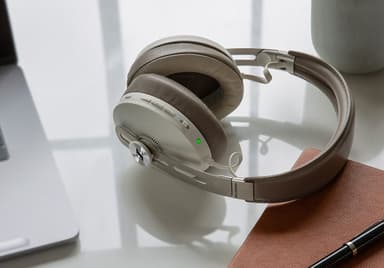 Sennheiser Momentum 3 wireless around-ear headphones (white)