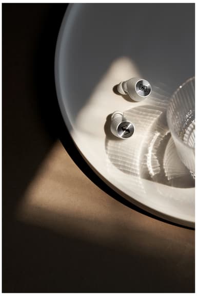 Sennheiser Momentum 2 true wireless in-ear headphones (sort)